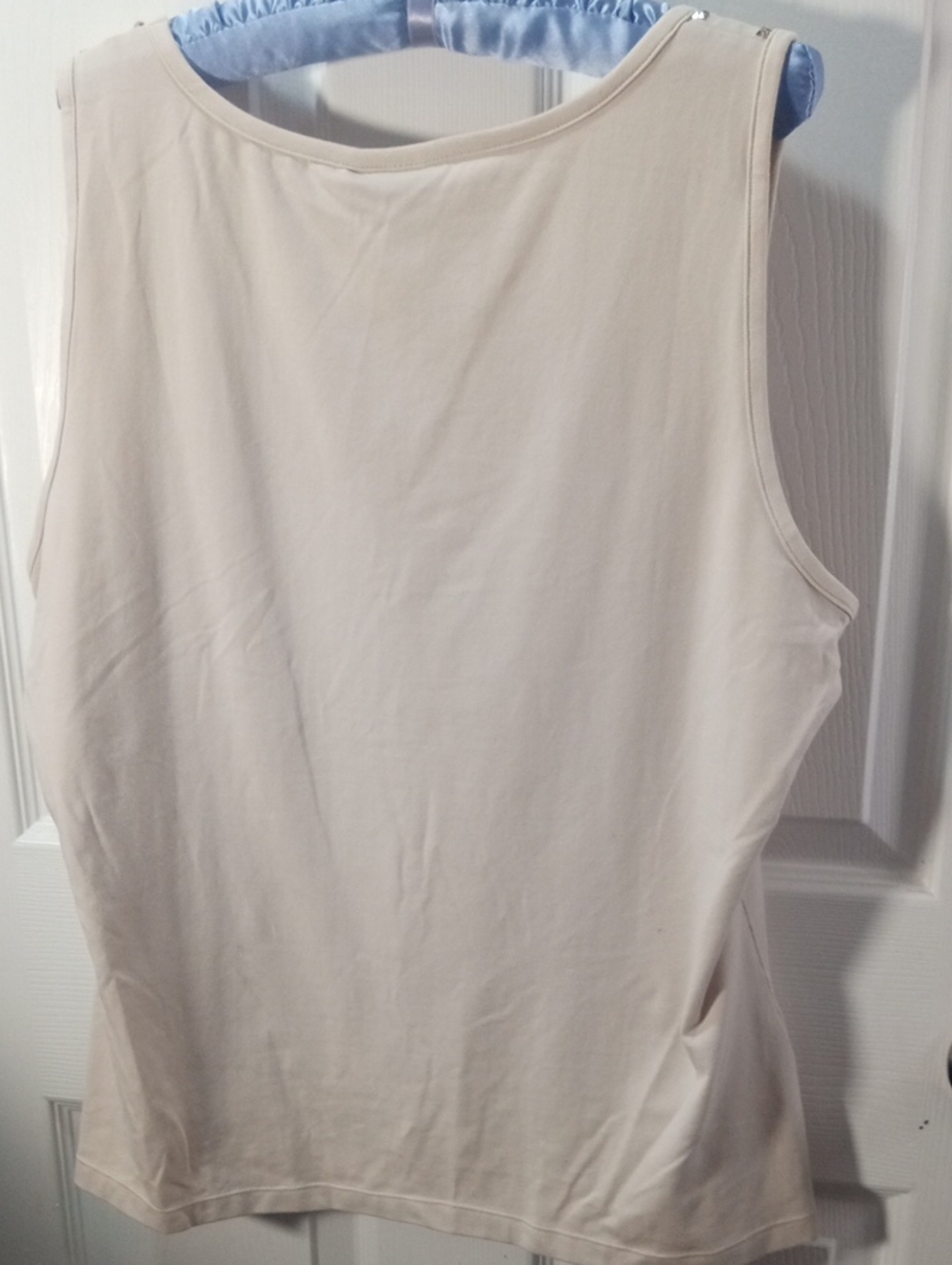 TRIBAL STUDDED KNIT TANK - Picture 7 of 8